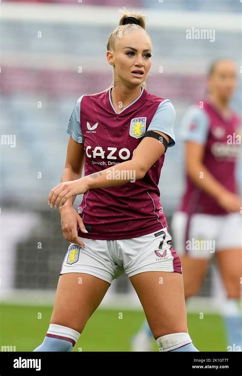 Birmingham, England, 18th September 2022. Alisha Lehmann of Aston Villa ...