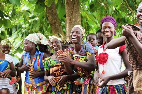 Malawi Culture - Rich Cultural Mix The Malawi people are of Bantu origin and comprise of many ...