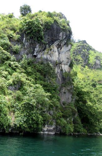 Batu Gantung - Parapat (2) | Fotografi jalanan, Alam, Fotografi