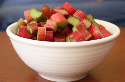 Foodista | 5 Rhubarb Recipes You Never Knew