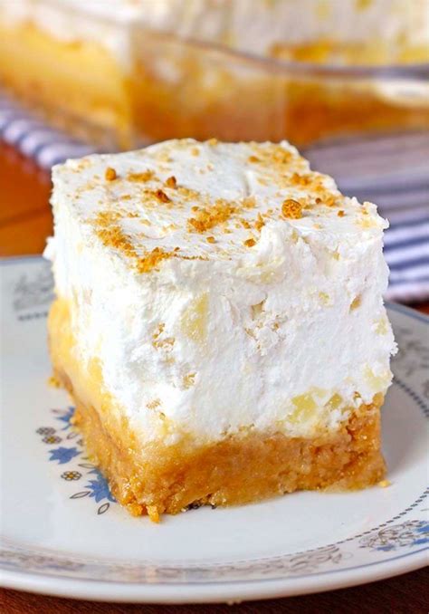 Easy Pineapple Delight Dessert Recipe - Maria's Kitchen | Light dessert recipes, Dessert recipes ...