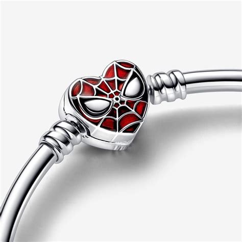 Pandora Moments Marvel Spider-Man Mask Clasp Bangle | Sterling silver | Pandora US