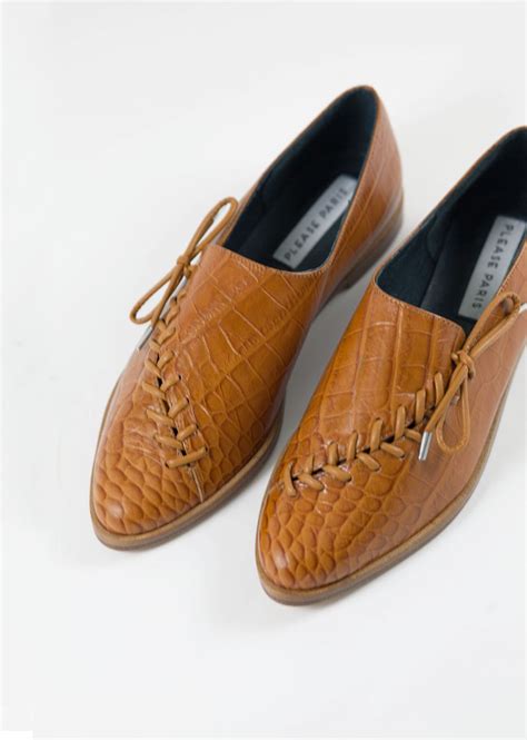 Gold Croc Alice | Dress shoes men, Crocs, Oxford shoes