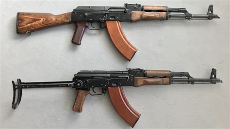 Deathmatch: AK-47 Vs. M16 (Which Rifle Is Better?) - 19FortyFive