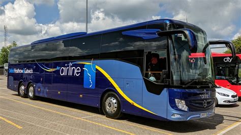 The Airline Bus - Experience Oxfordshire