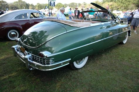 1950 Packard Custom Eight - Information and photos - MOMENTcar