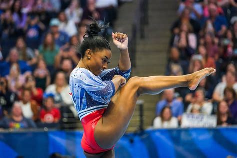 Simone Biles's Epic Comeback With Taylor Swift Floor Routine