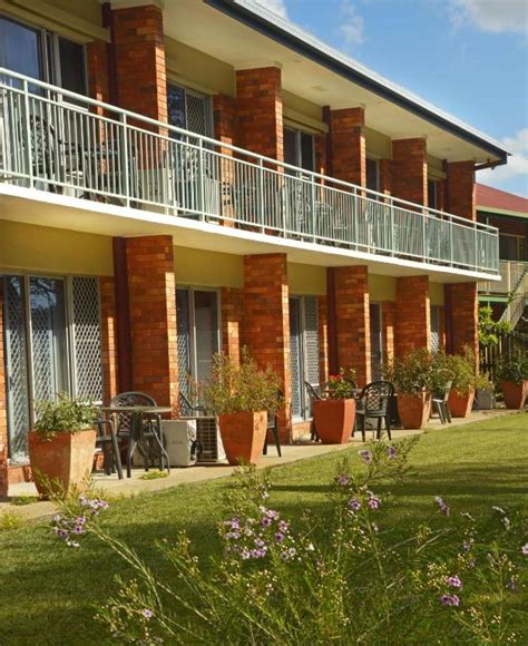 Esplanade Hervey Bay Hotels | Esplanade Hotels in Hervey Bay | Hotel.com.au