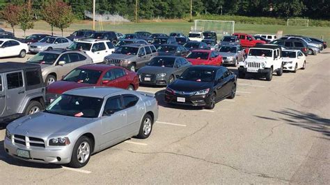 Mic drop! Braintree police provide 'parking lesson' to high school seniors