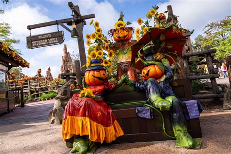 Disneyland Paris Premieres Halloween Season with a Weekend of Thrills ...