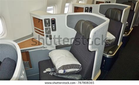 17 American Airlines Boeing 777 Interior Images, Stock Photos & Vectors | Shutterstock