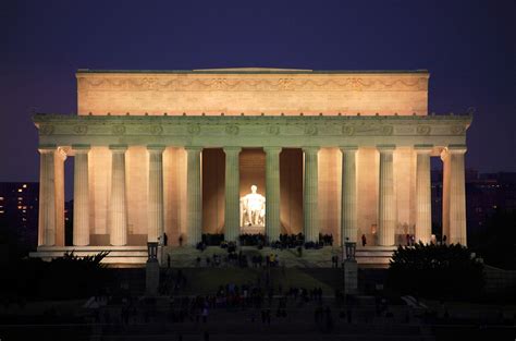 Image Of Lincoln Memorial Washington Dc / Best Free Attraction Winners (2016) | USA TODAY 10Best ...