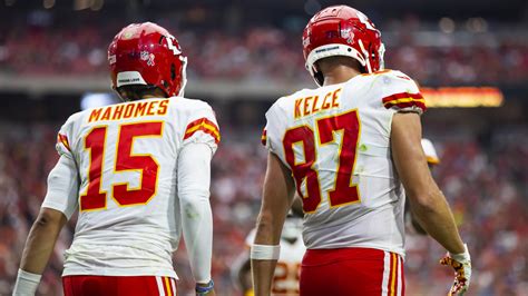 Patrick Mahomes, Travis Kelce Become Investors in Alpine F1 Team - Sports Illustrated