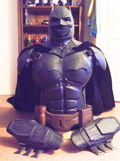 The Ultimate Arkham Origins Batman Suit is Fabricated Using 3D Printing ...