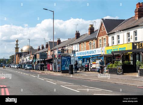 Shops on Oxford Road in Reading, UK including Oxford Road Pharmacy and ...