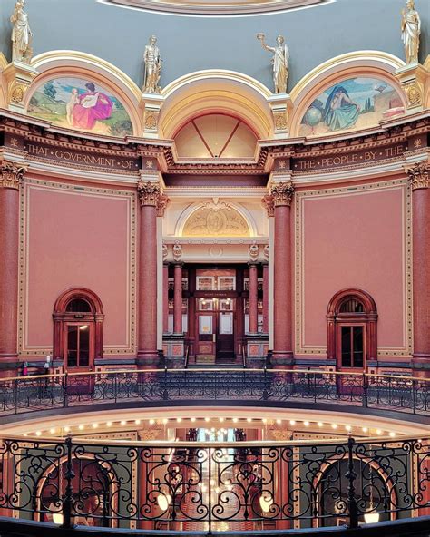 Iowa Capitol Building | Accidentally Wes Anderson