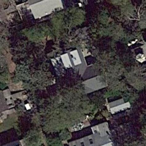 Tina Fey & Jeff Richmond's House in Fire Island, NY (Google Maps)