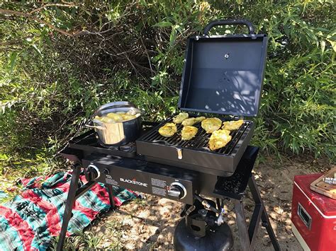 Blackstone Tailgater Portable Gas Grill and Griddle Combo 35000 BTU 1555 - Overlanded