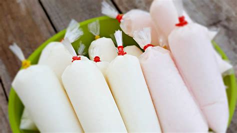 Tìm hiểu cách làm kem yaourt đơn giản tại nhà xua tan hơi nóng mùa hè