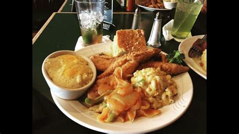 CROAKER’S SPOT RESTAURANT - 775 Photos & 667 Reviews - Soul Food - 1020 ...