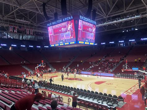 Bud Walton Arena : r/razorbacks