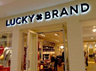 Lucky Brand | Lucky Brand Jeans Store, 6/2015, by Mike Mozar… | Flickr
