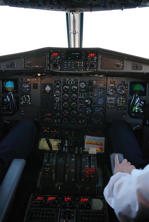 airplane cockpit view 11928050 Stock Photo at Vecteezy