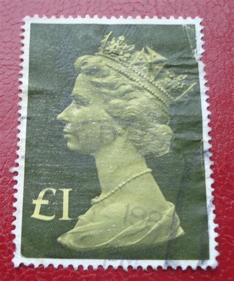 1 Pound 1977 - Queen Elizabeth II, 1977 - Great Britain - Stamp - 53908