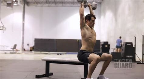 'Man of Steel' star Henry Cavill in the Gym [VIDEO] | Muscle & Fitness