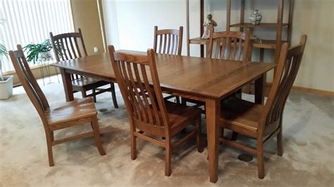 Mentor, OH: Mission Style Solid Oak Dining Room Table