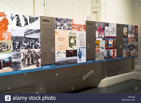 dh Melbourne immigration museum MELBOURNE AUSTRALIA Museum display boards Stock Photo - Alamy