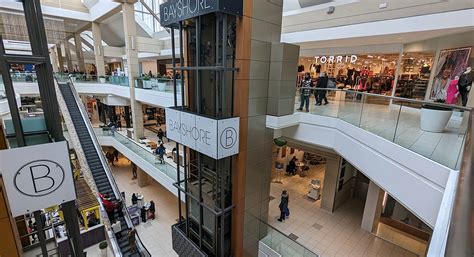 5 reasons why Bayshore Shopping Centre is Ottawa’s best shopping destination. - Ottawa Life Magazine