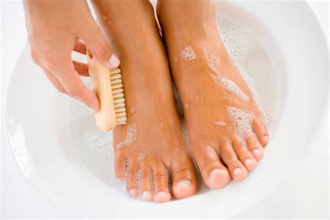 Best Toenail Care Tips|