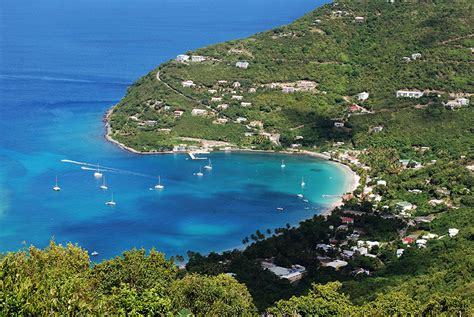 The 6 Best Beaches in St Thomas | Sabrage Day Charter Blog