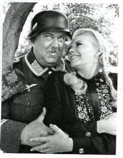 Sergeant Schultz(John Banner) and Fraulein Hilda(Sigrid Valdis). :) | Hogans heroes, Hollywood ...