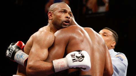 Mike Tyson vs Roy Jones Jr Boxing Battle Ends in a Draw - Maven Buzz