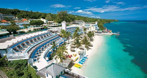 Beaches® Ocho Rios: All-Inclusive Resorts Jamaica [Official]