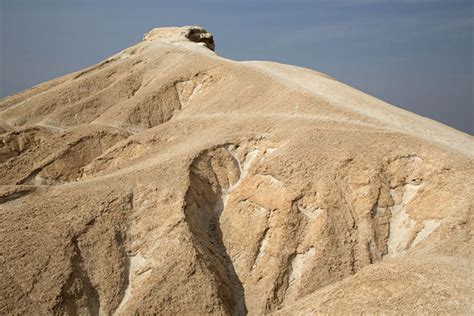 The dry landscape of Qara mountain | Al Qara mountain | Al Hofuf | Travel Story and Pictures ...