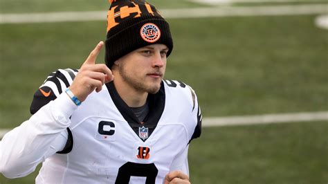 Bengals QB Joe Burrow helping lure free agents to Cincinnati