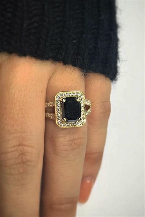 36 Unique Black Diamond Engagement Rings | Oh So Perfect Proposal