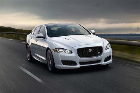 2017 Jaguar XJ Review & Ratings | Edmunds