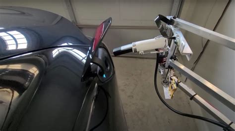 Engineer Builds Automatic Tesla Charger - Nerdist