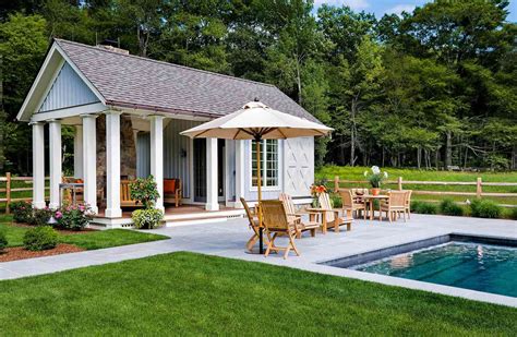 22 Pool Cabana Ideas for a More Luxurious Backyard