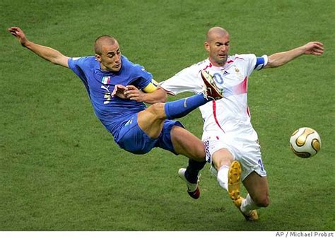 WORLD CUP 2006 / Italy wins head game / Zidane loses it, then France does