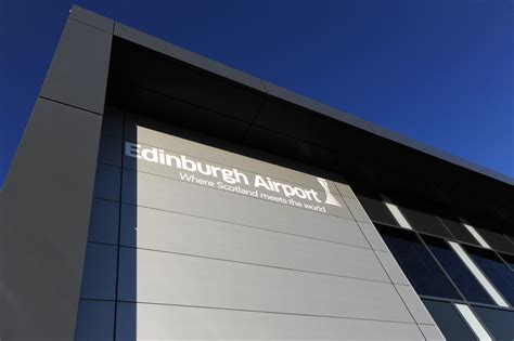 Edinburgh Airport's Executive Chauffeur Service | Edinburgh Executive ...