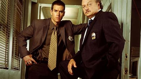 Amazon.com: NYPD Blue Season 11 : Mark Tinker, Michael M. Robin, Robert ...