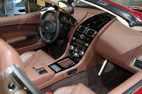 World Car Wallpapers: Aston martin dbs interior