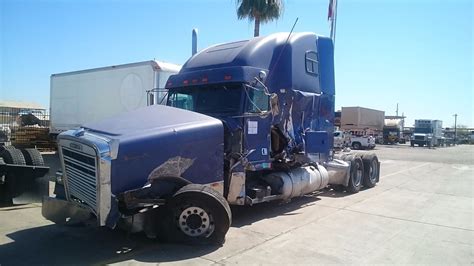 1998 Freightliner CLASSIC XL | AMERICAN TRUCK SALVAGE, INC.