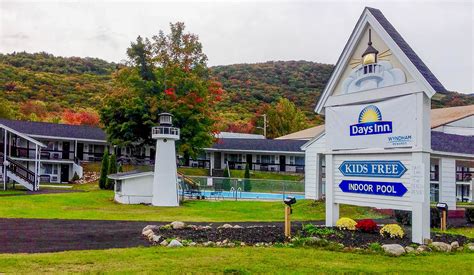 Days Inn by Wyndham Lincoln | Lincoln, NH Hotels