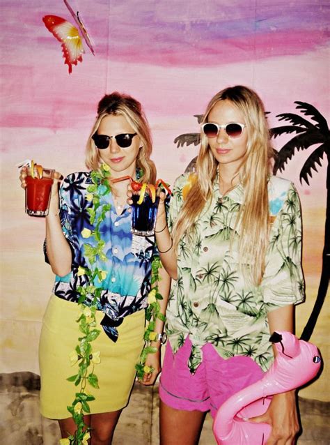 Summer look and flamingo | Party outfits for women, Club tropicana ...